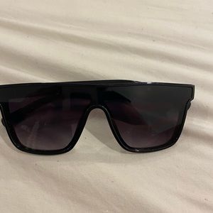 Black sunglasses
